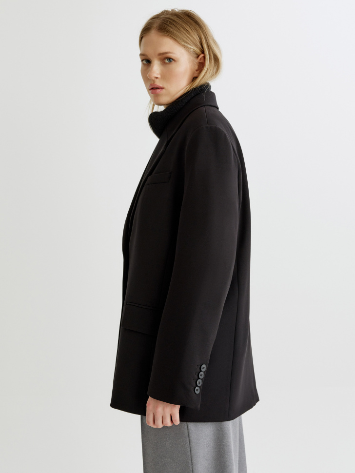 однобортный оверсайз жакет из россии вид сбоку