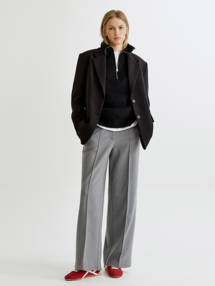 однобортный оверсайз жакет из проверенных материалов спереди