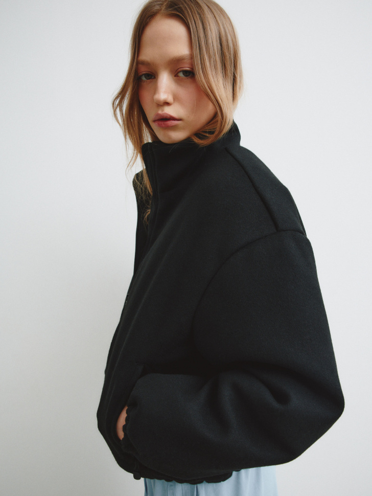 Товар с артикулом 4610517804877 вид сзади