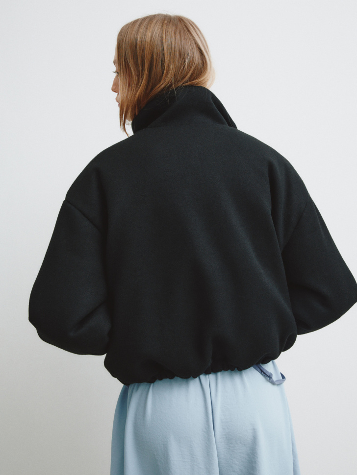 утепленный бомбер с содержанием шерсти из линейки  young по цене 6299 руб вид справа