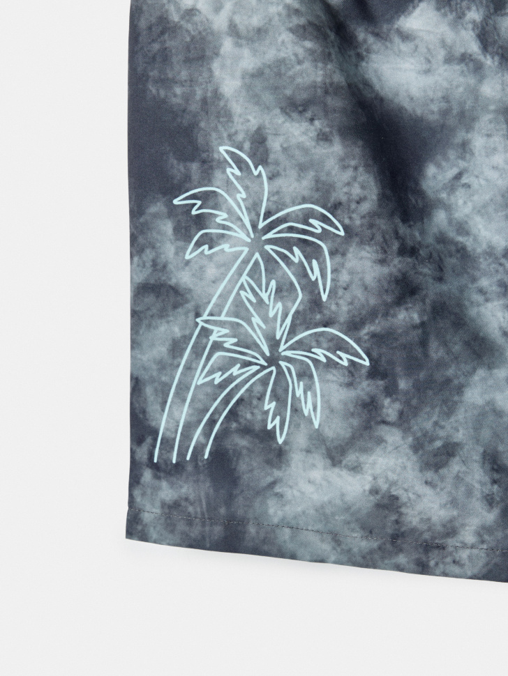 пляжные шорты с принтом для мальчиков по цене 1399 руб вид справа