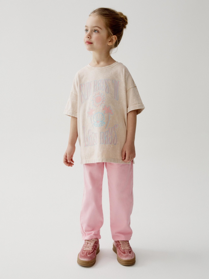 футболка с принтом для девочек от бренда sela вид слева