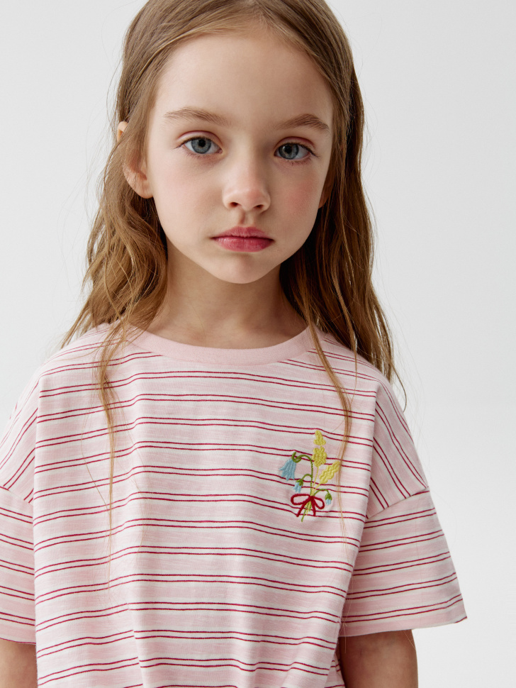 Товар с артикулом 4640611063825 вид сзади