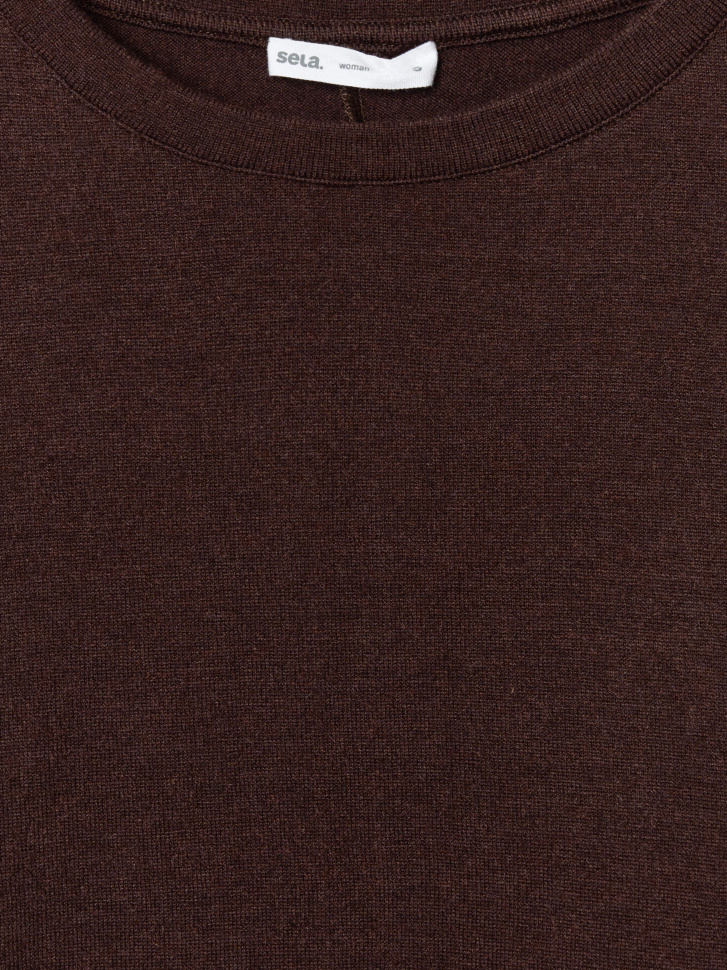 футболка оверсайз с содержанием лиоцелла и шерсти из шерсти спереди