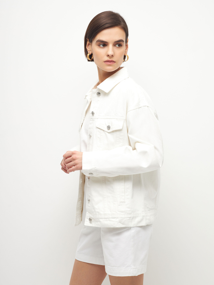 Белая джинсовая куртка оверсайз (белый, S) sela 4680129732837 - фото 7