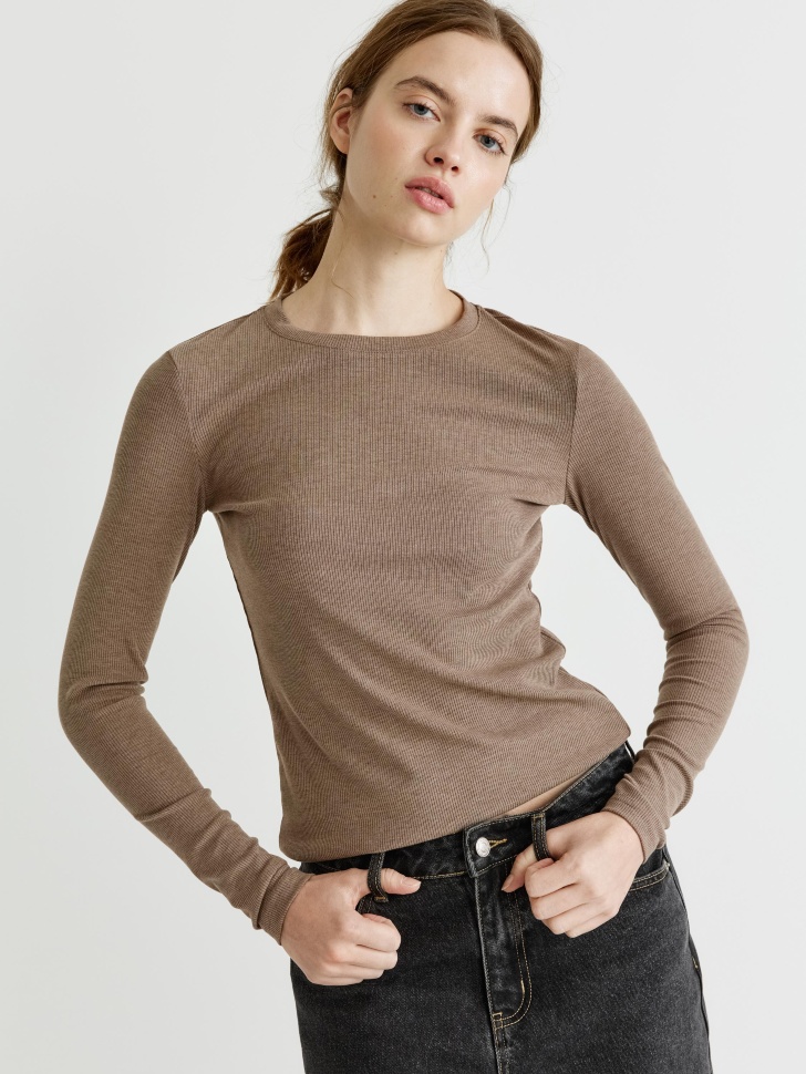 базовый лонгслив в рубчик 4610517131386 фотография