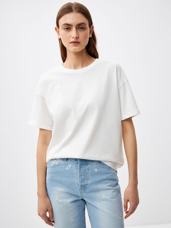 

Футболка DIANA OVERSIZE FIT