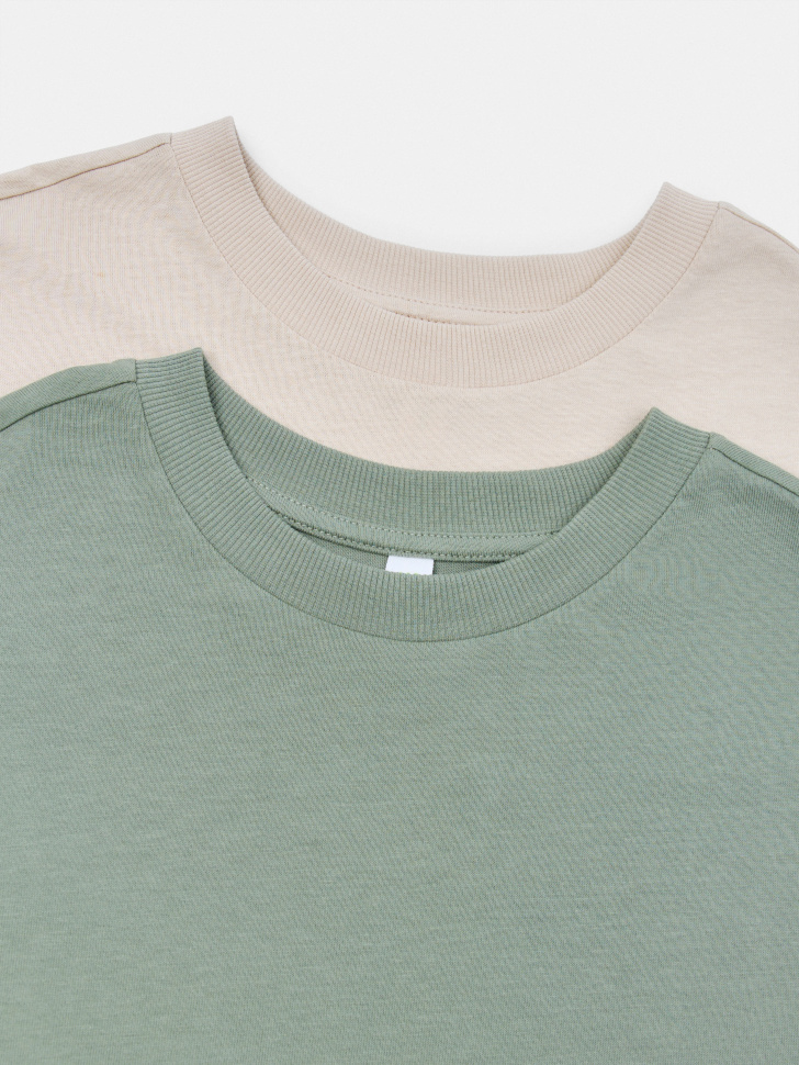 набор из базовых 2 футболок детских от бренда sela вид слева