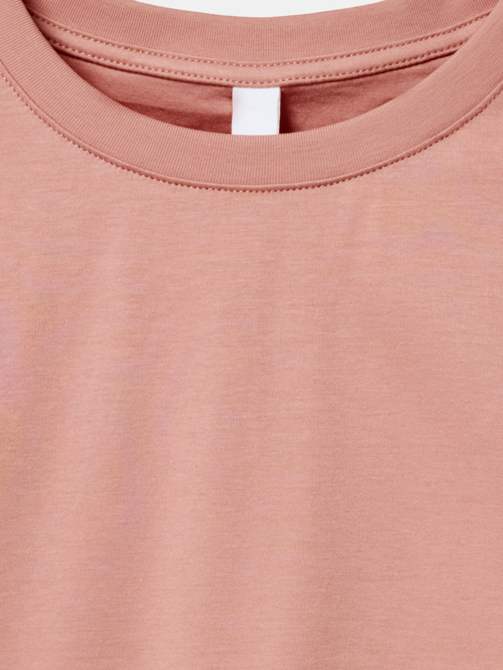 футболка оверсайз из смесового модала с содержанием шелка из хлопка спереди