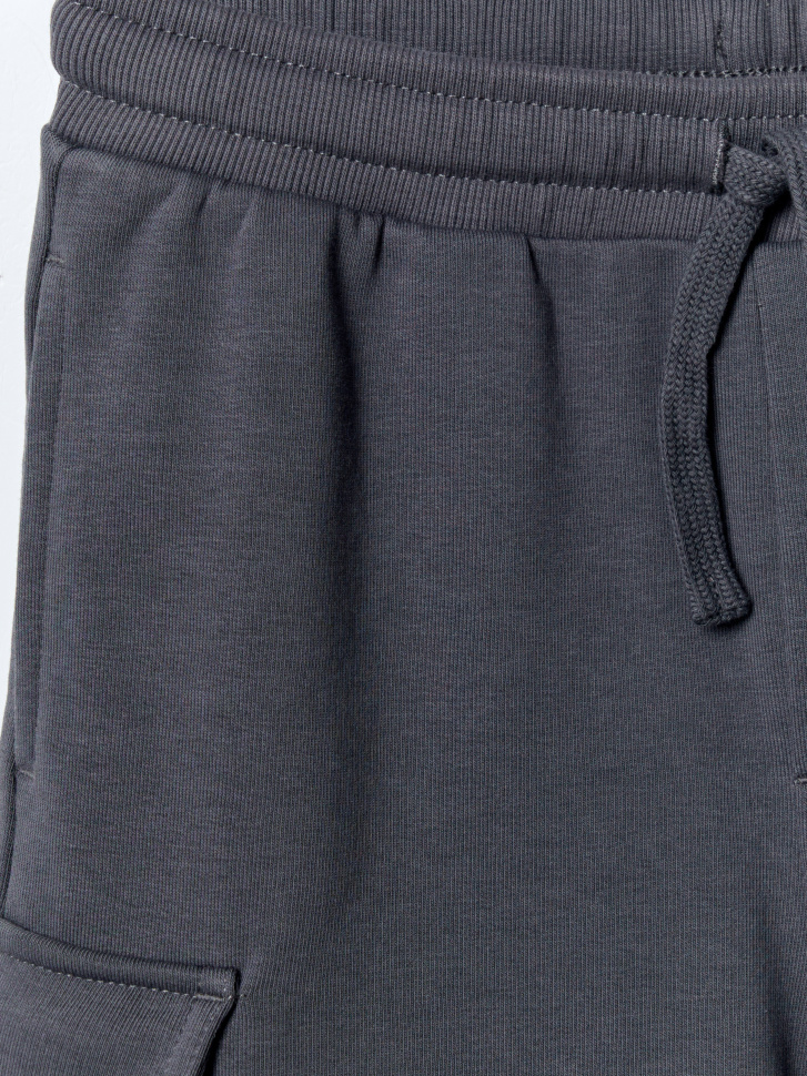 трикотажные шорты-карго для мальчиков из россии вид сбоку