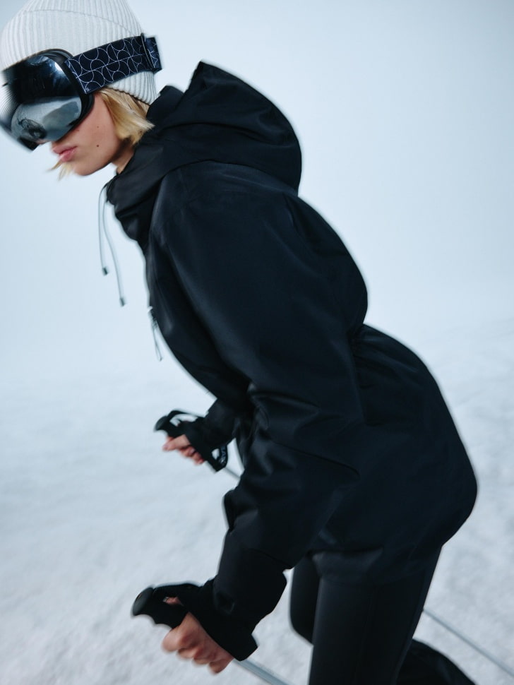 горнолыжная куртка из технологичной мембраны 4610517104700 в интернет магазине