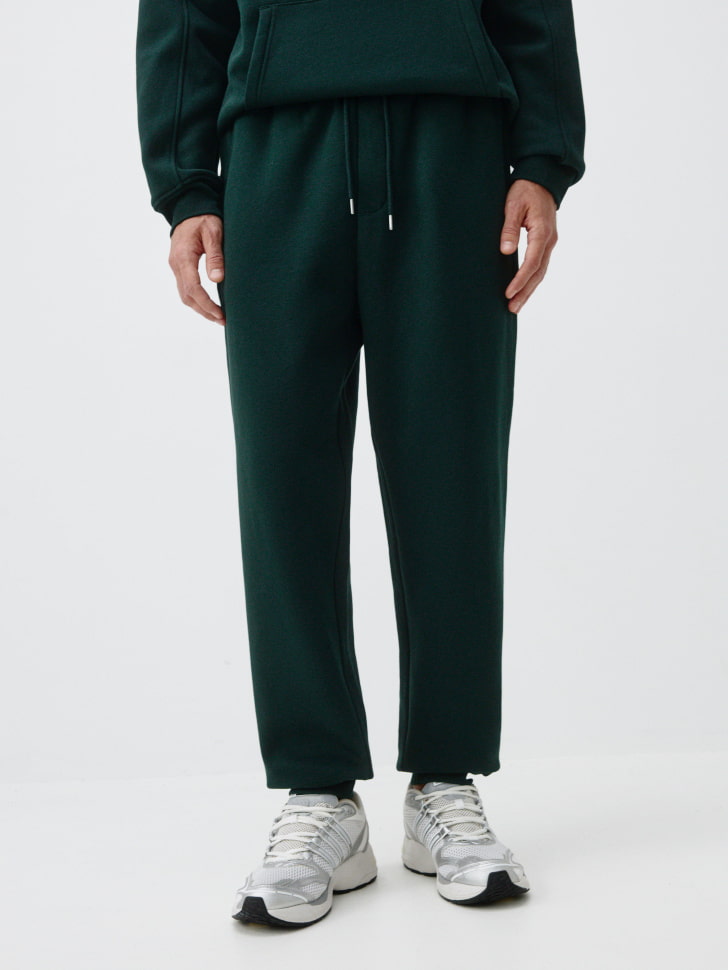 базовые джоггеры из футера 4680798750590 по акции