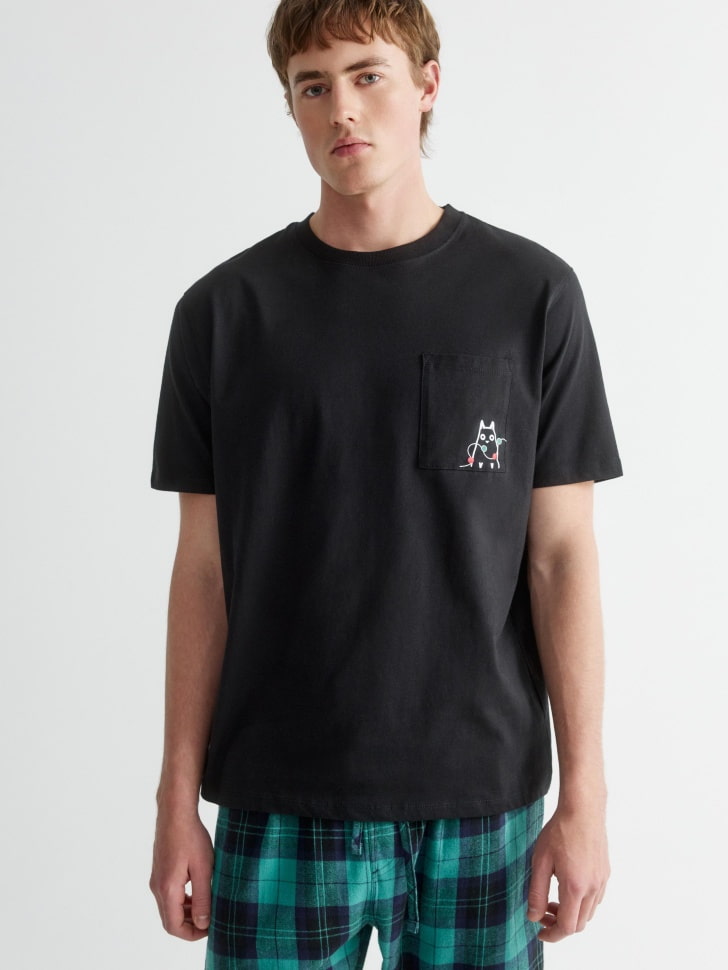 Пижамная футболка с новогодним принтом, черный, арт. 15755