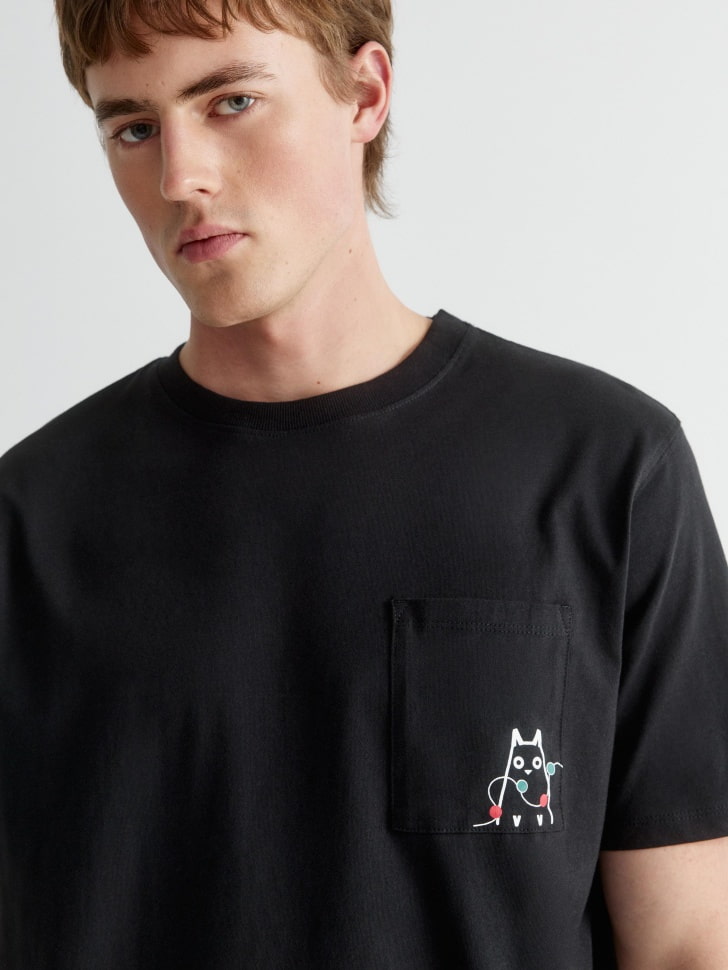 пижамная футболка с новогодним принтом по цене 799 руб вид справа