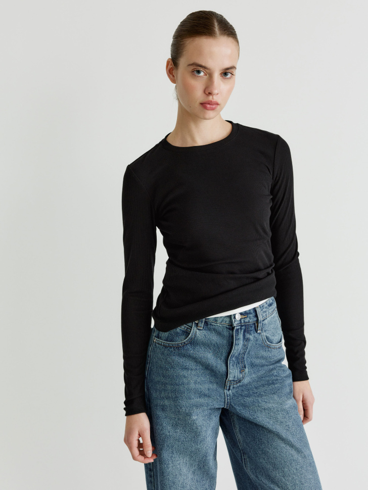 базовый лонгслив в рубчик 4610517131287 фотография