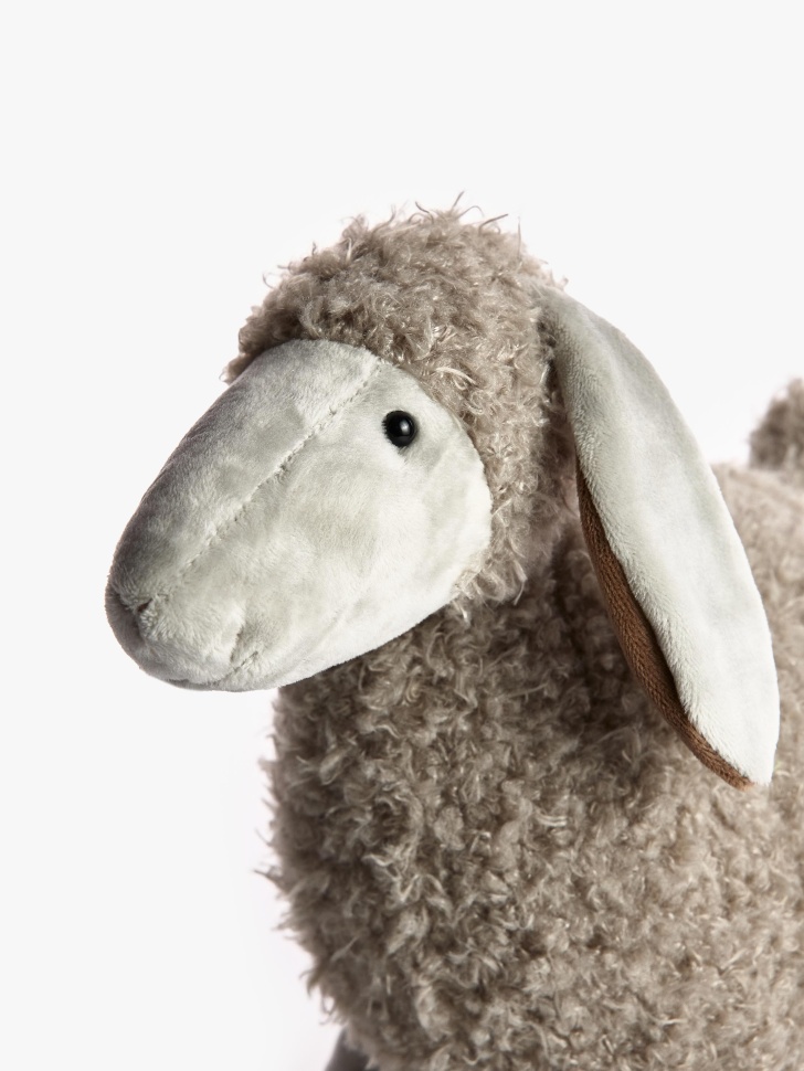 мягкая игрушка «овечка» для детей по цене 2299 руб вид справа