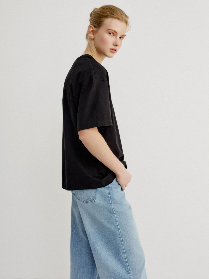 футболка мира оверсайз из россии вид сбоку