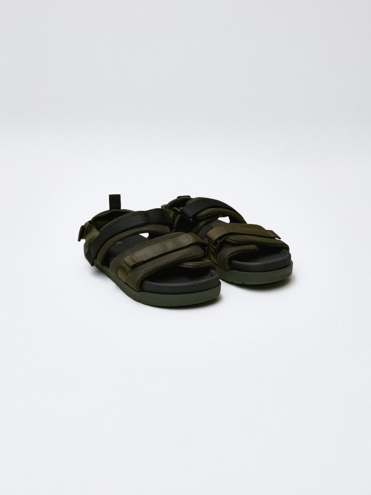 сандалии на липучках детские универсального стиля с лицевой стороны