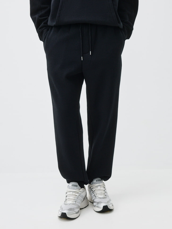 базовые джоггеры из футера 4680798750538 по акции