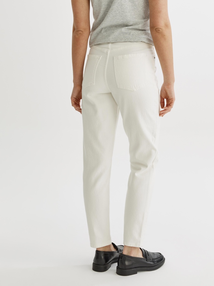 укороченные джинсы 404 мом с высокой посадкой по цене 3599 руб вид справа