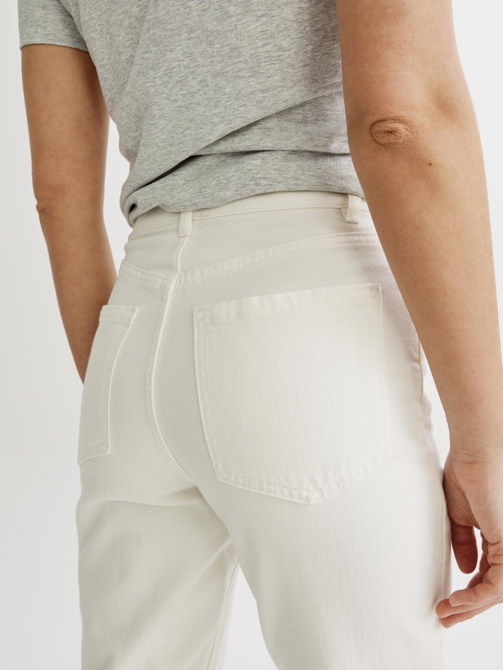 укороченные джинсы 404 мом с высокой посадкой из хлопка спереди