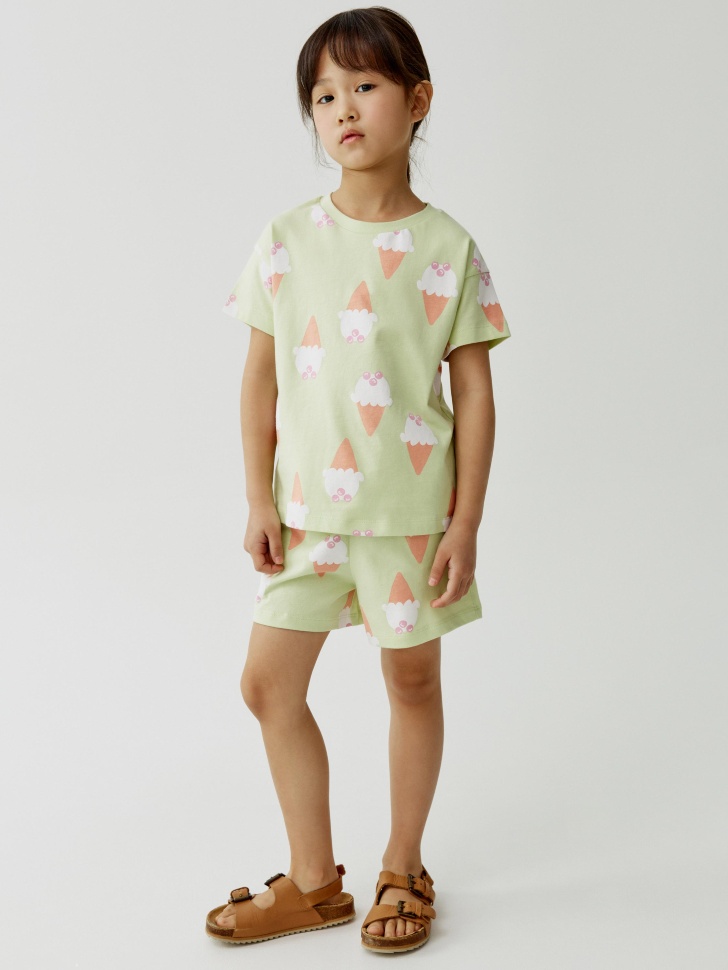 футболка с принтом для девочек от бренда sela вид слева