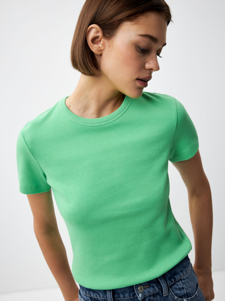 

Футболка KIRA SLIM FIT