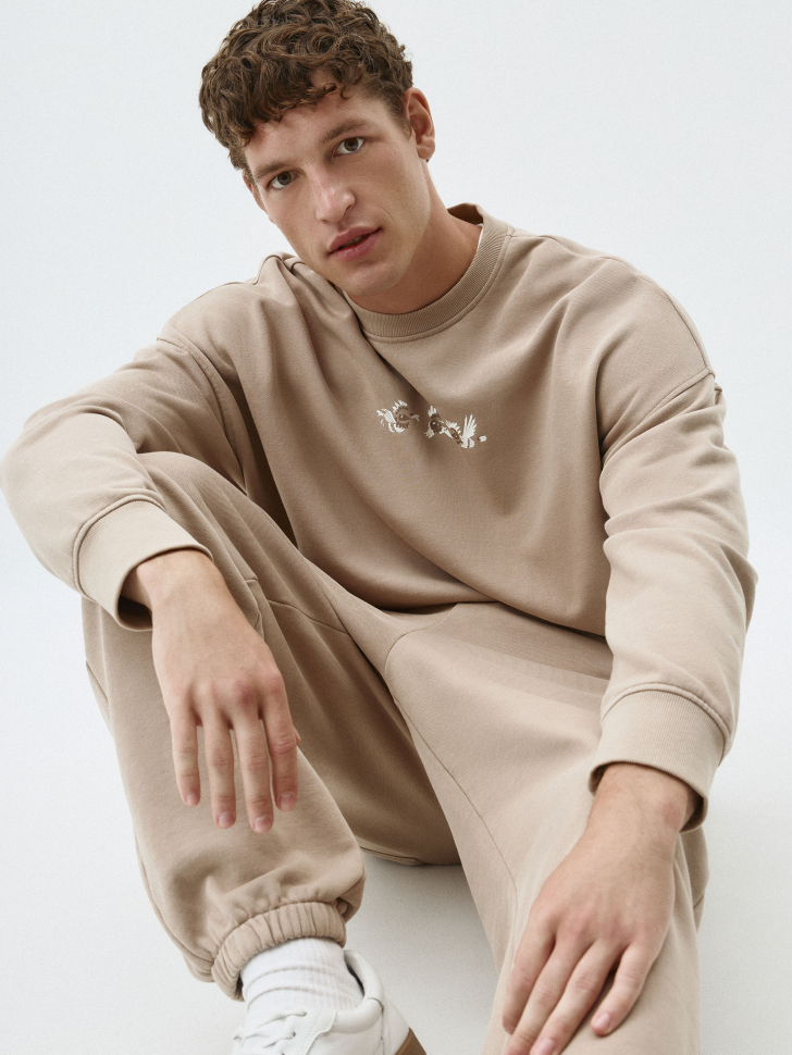 

Свитшот с принтом из коллаборации SELA x Союзмультфильм