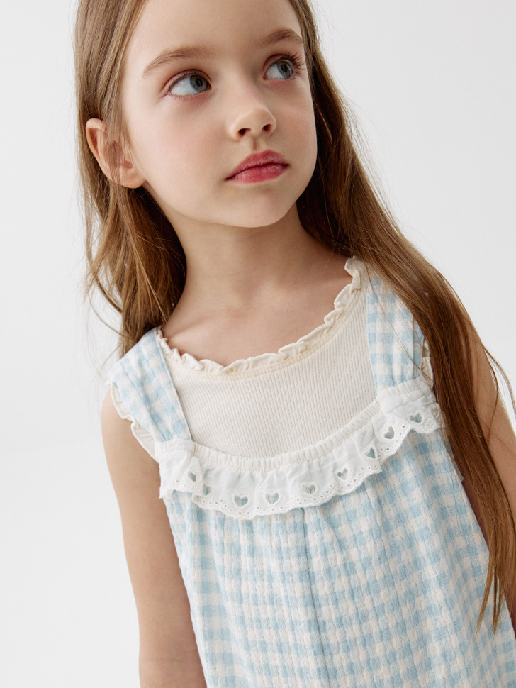 комбинезон в клетку для девочек от бренда sela вид слева