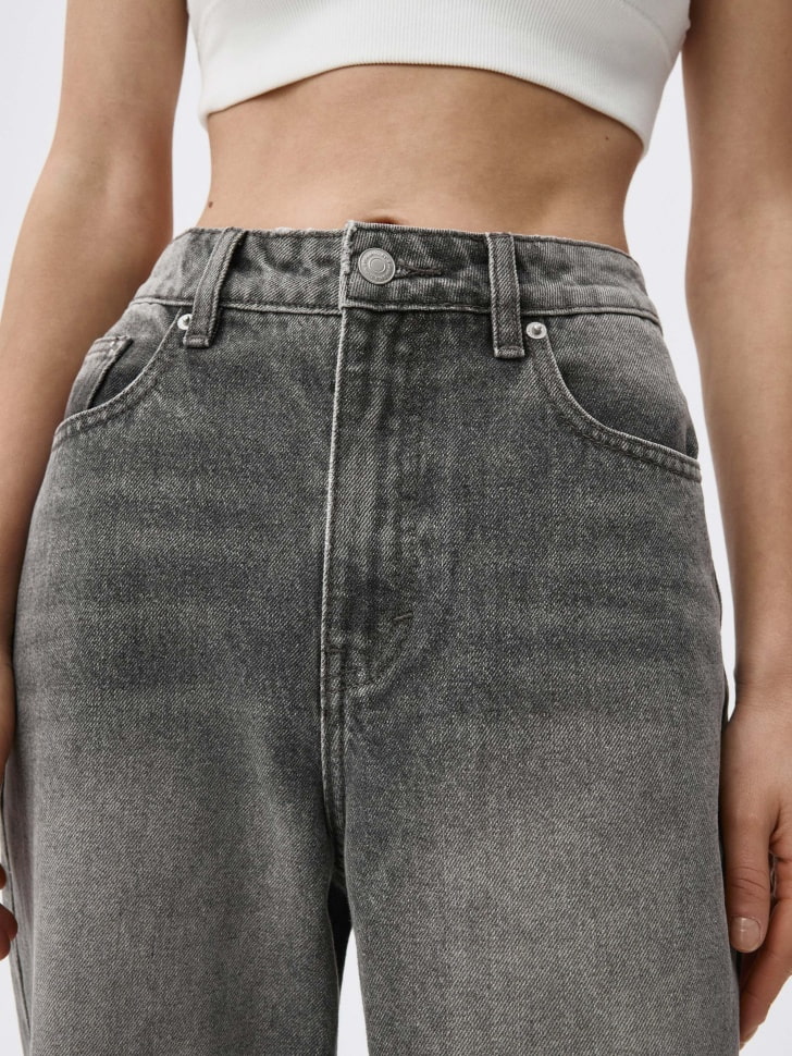 Джинсы STRAIGHT FIT. Фото №3