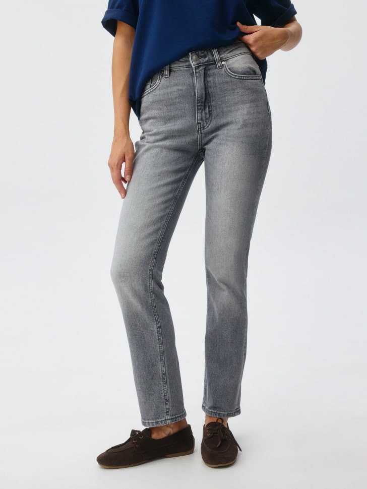 

Джинсы 407 REGULAR FIT