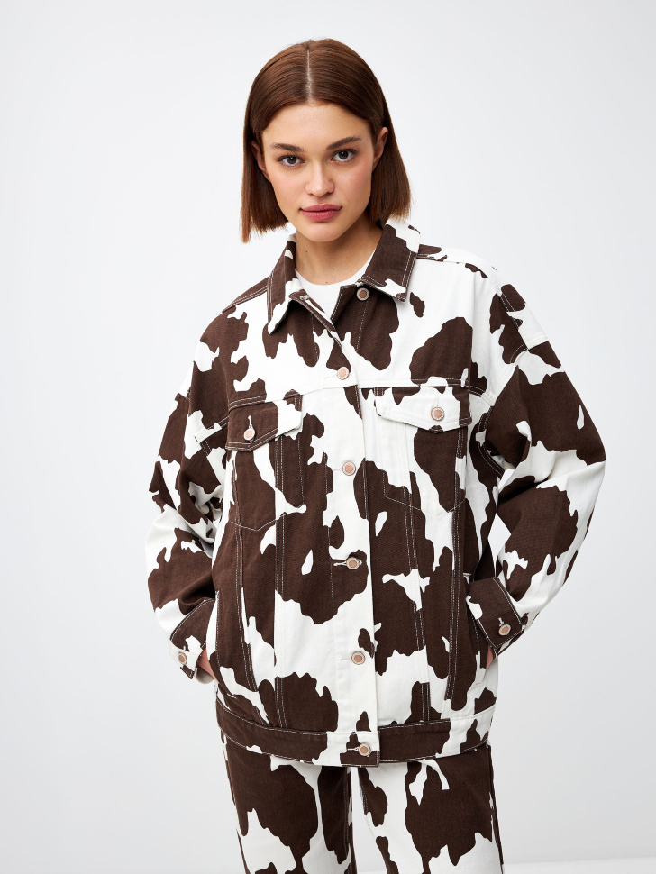 

Джинсовая куртка с анималистичным принтом