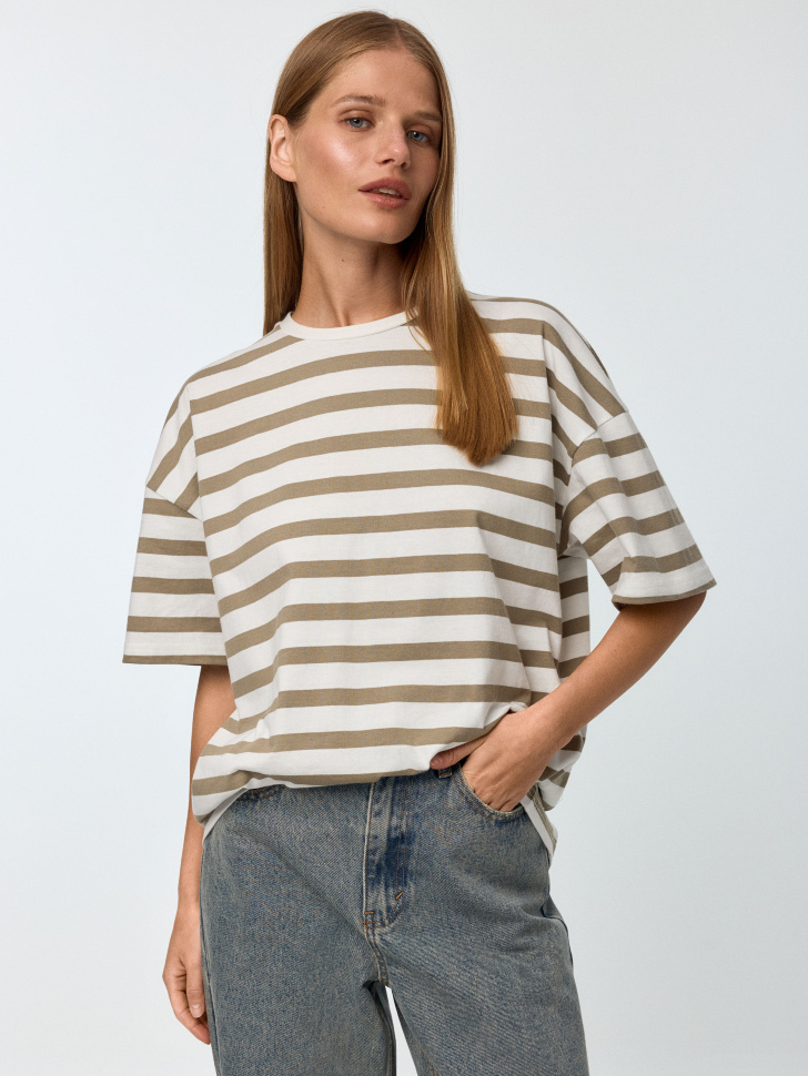 

Футболка IRMA OVERSIZE FIT