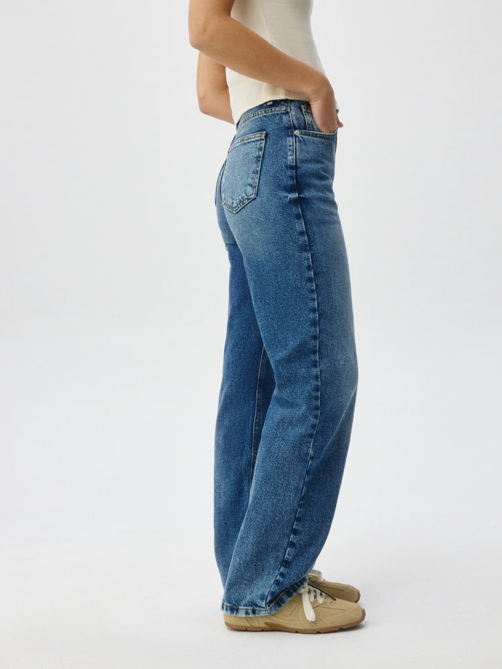 Джинсы 411 WIDE LEG из органического хлопка. Фото №4