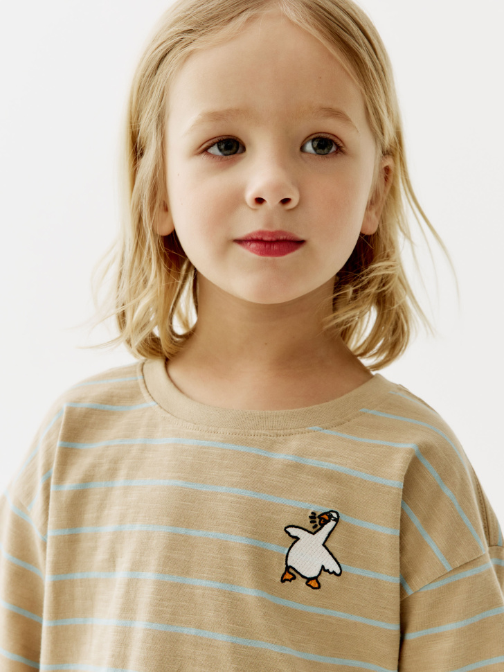 Товар с артикулом 4640611060671 вид сзади