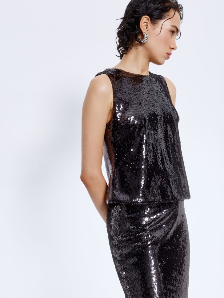 топ с пайетками 4610517153111 по распродаже