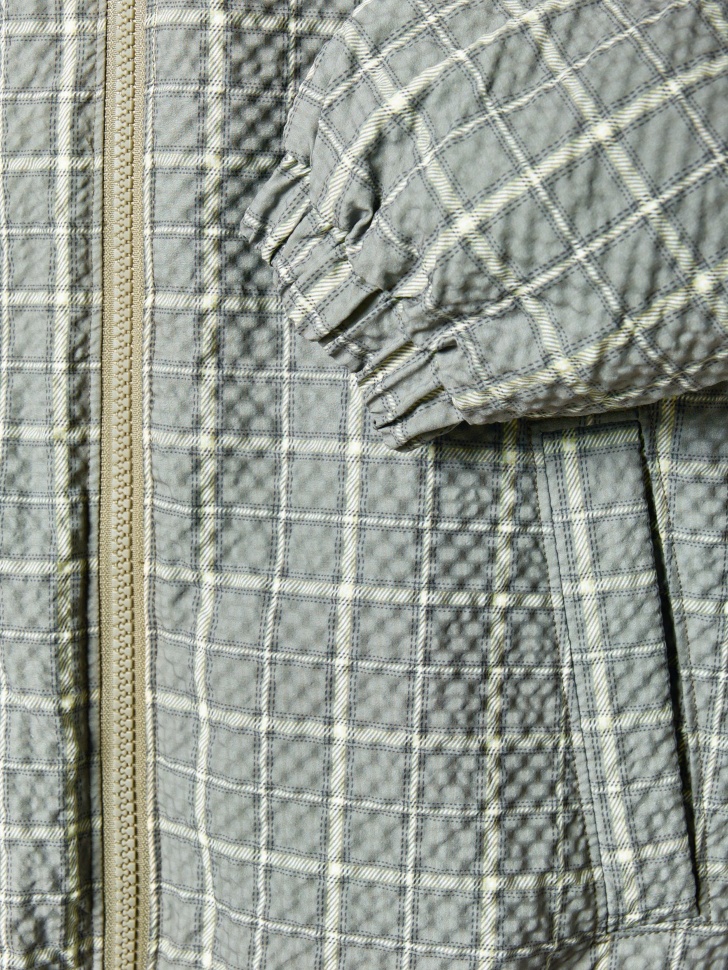 демисезонная куртка в клетку для мальчиков универсального стиля с лицевой стороны