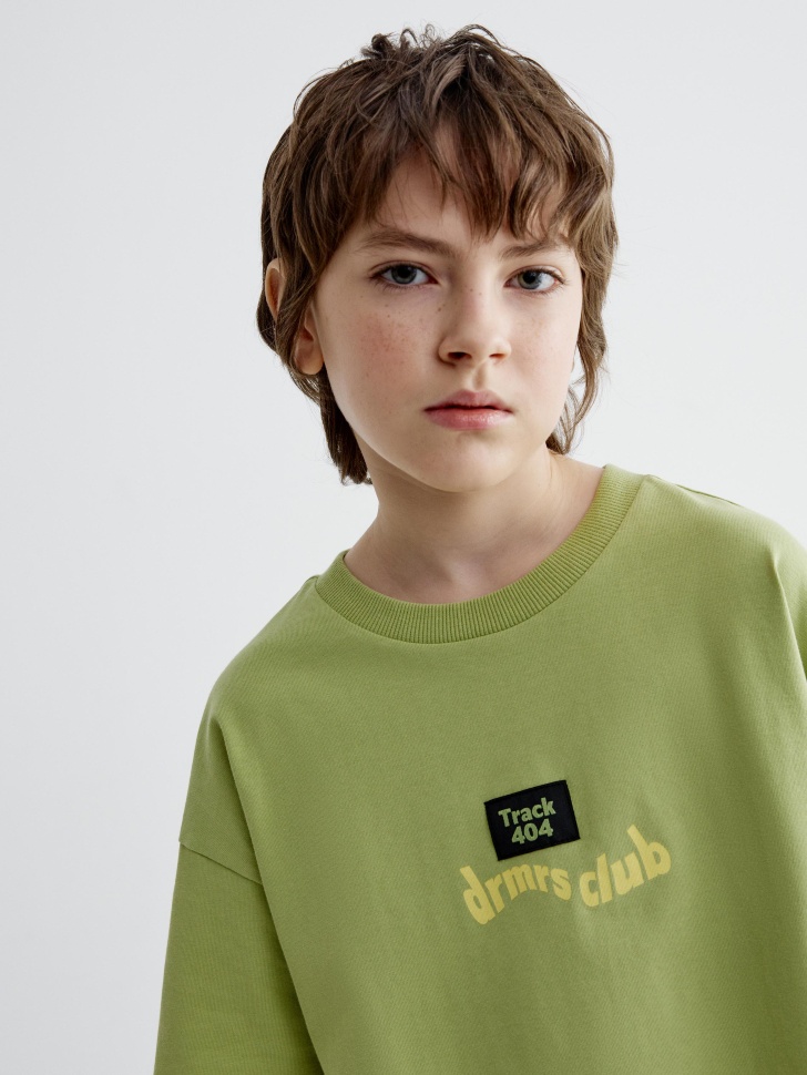 футболка оверсайз с принтом для мальчиков из россии вид сбоку