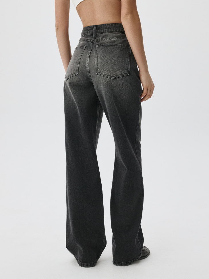 Джинсы 411 WIDE LEG из органического хлопка. Фото №4