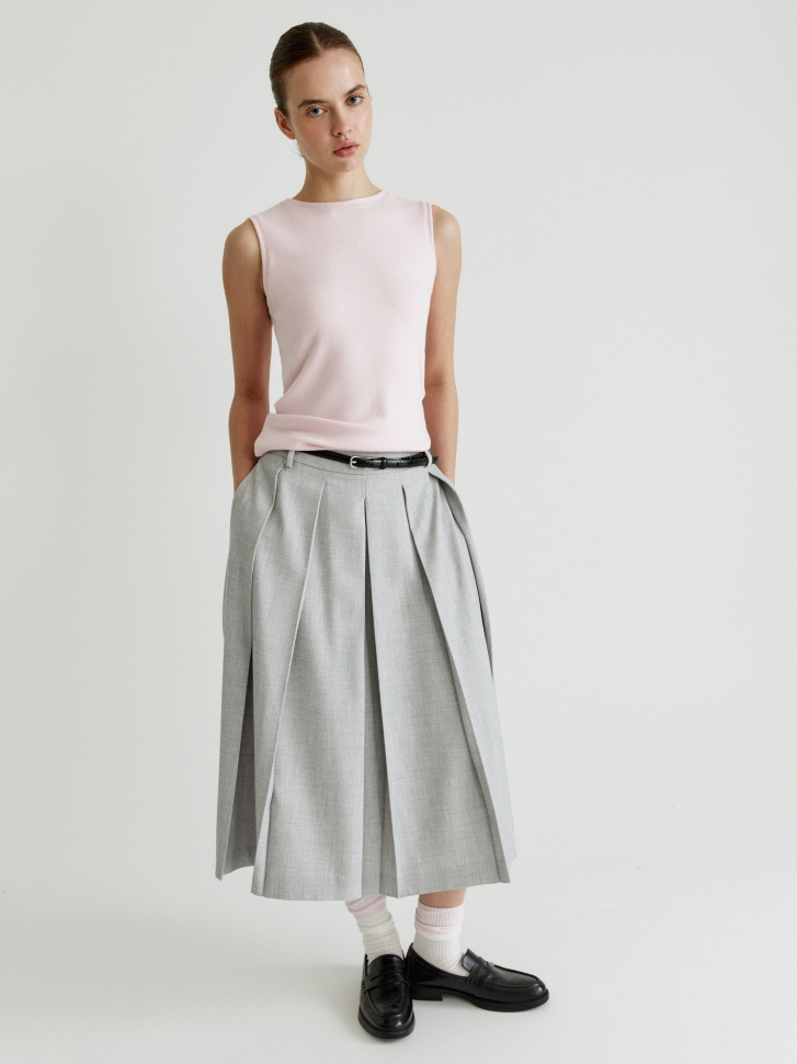 плотный топ из мягкого трикотажа из россии вид сбоку